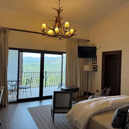 El Encinarejo Lodge *